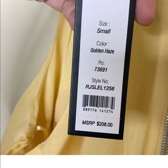 Romeo and Juliet Couture Racerback Swing Dress - Picture 5 of 5